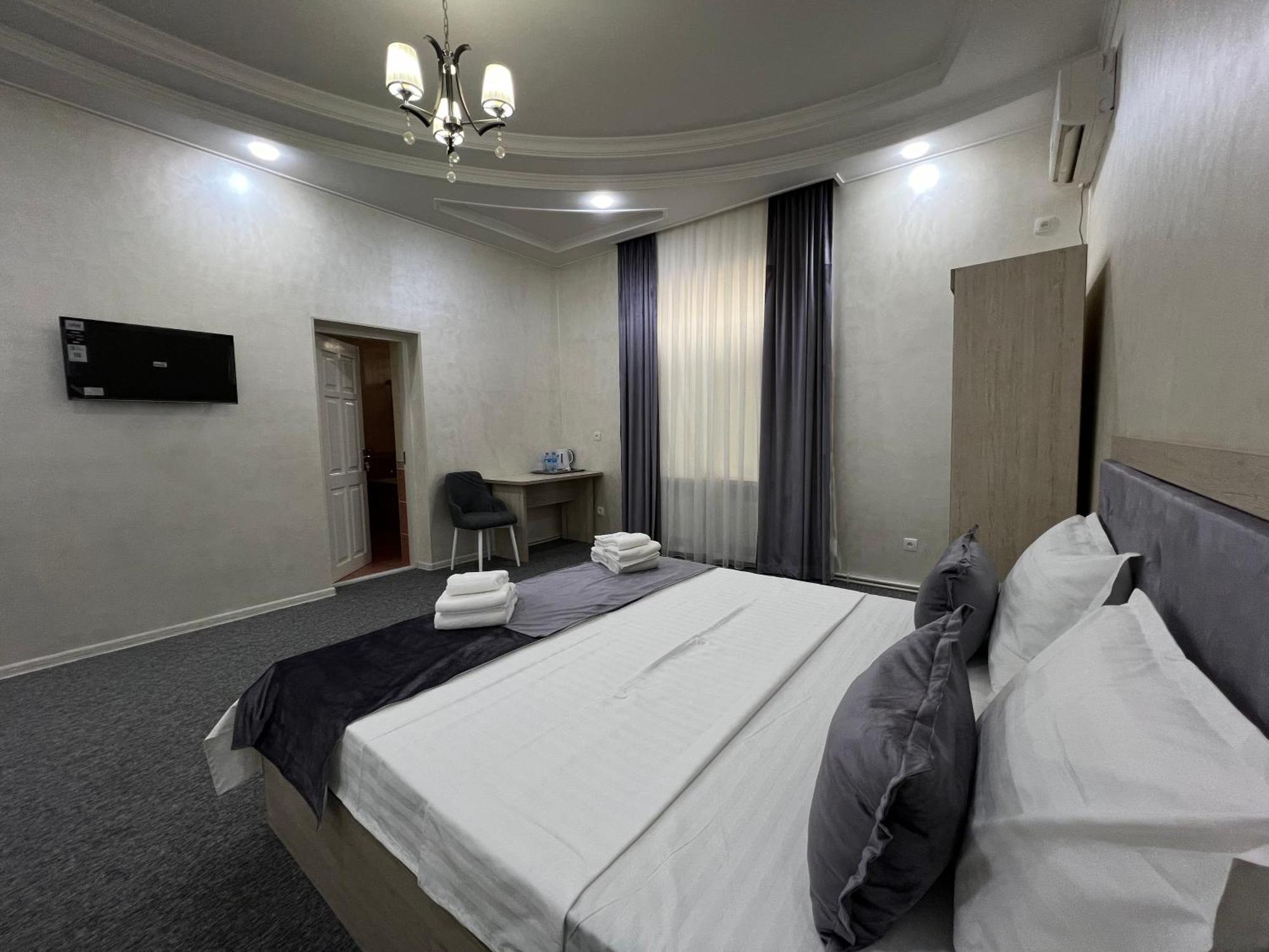 Art Tashkent Hotel Exterior foto